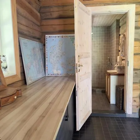 Glamping Pop-up - Fishing Village Riverside Center
